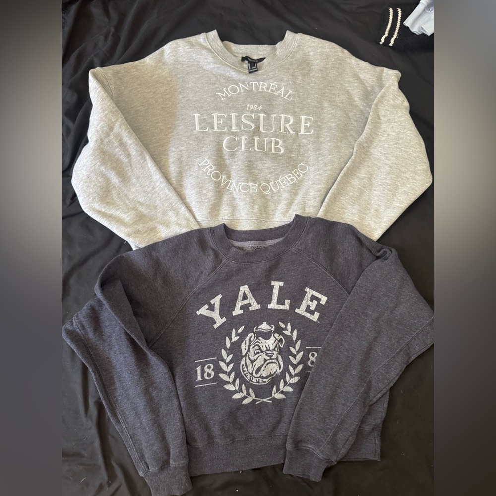 Forever 21 Crewneck Bundle | Size Small | Graphic Sweatshirts